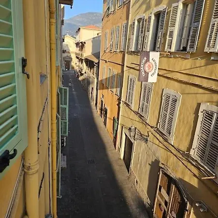 Chez L's Apartman Menton
