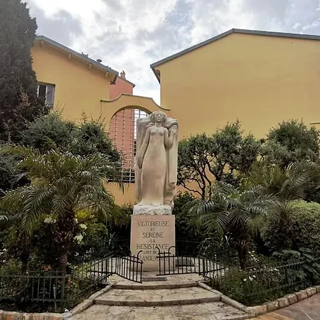 Lägenhet Chez L's Menton