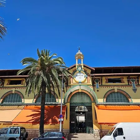 Chez L's Lägenhet Menton