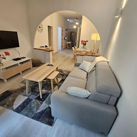 Apartment Chez L's Menton