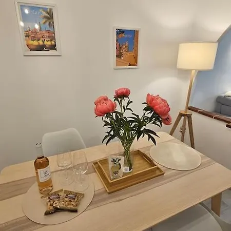 Chez L's Lägenhet *