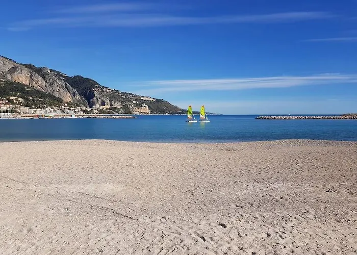 Апартаменты Chez L's *