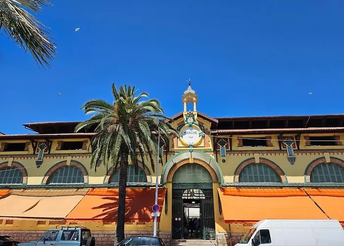 Chez L's Lägenhet Menton