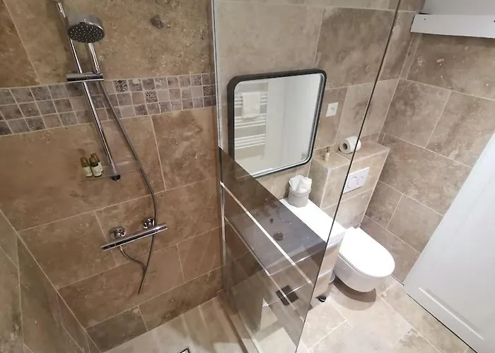 Chez L's Апартаменты *